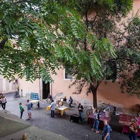 Apartment In Trastevere Alchimia Vacation